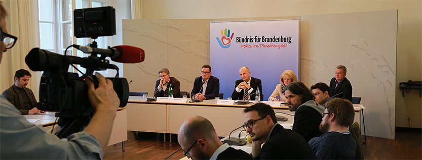 1 Jahr "Bündnis für Brandenburg" (Pressekonferenz)